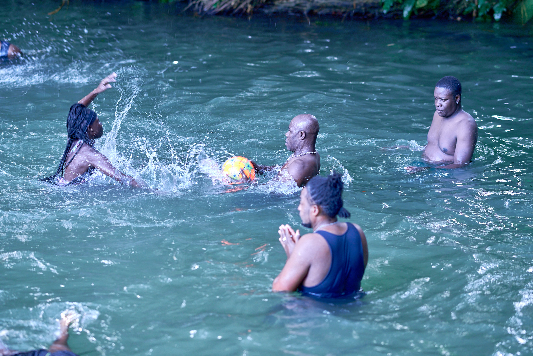 mika river party 123